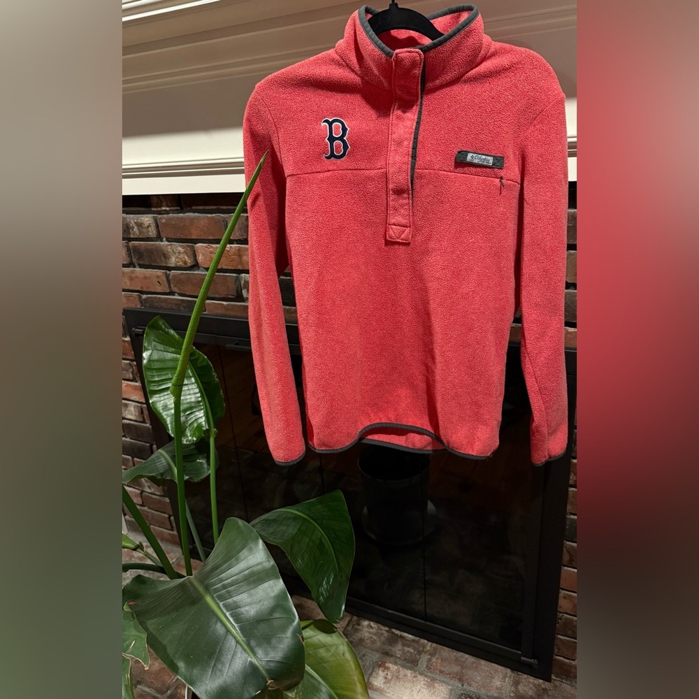 Columbia ⚾️❤️Limited Edition Red Sox Fleece Fenway Pullover - like new!